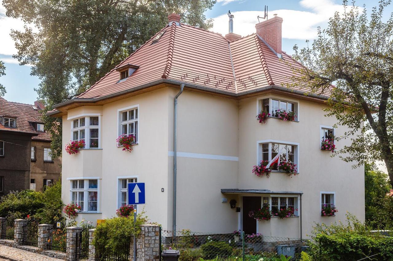 Dom Pod Rybia Skala Apartment Jelenia Gora Ngoại thất bức ảnh