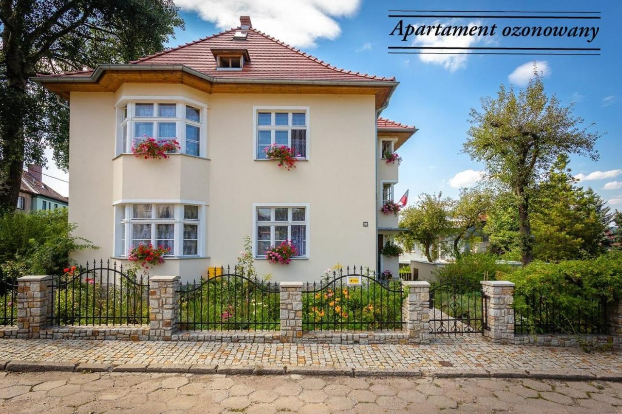 Dom Pod Rybia Skala Apartment Jelenia Gora Ngoại thất bức ảnh